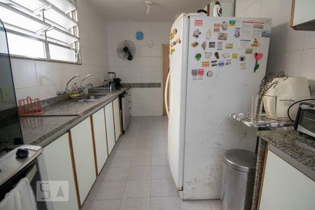 Apartamento à venda com 320m², 4 quartos e 1 vagaCozinha