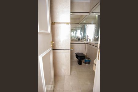 Apartamento à venda com 320m², 4 quartos e 1 vagaBanheiro Social