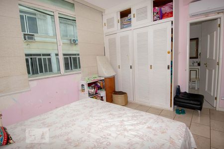 Apartamento à venda com 320m², 4 quartos e 1 vagaQuarto 3