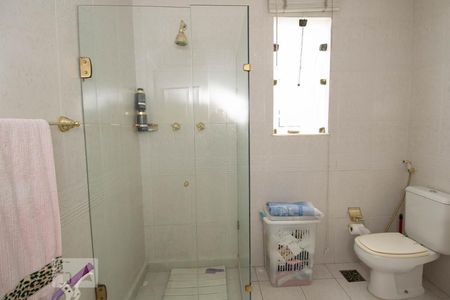 Apartamento à venda com 320m², 4 quartos e 1 vagaBanheiro da Suíte 3