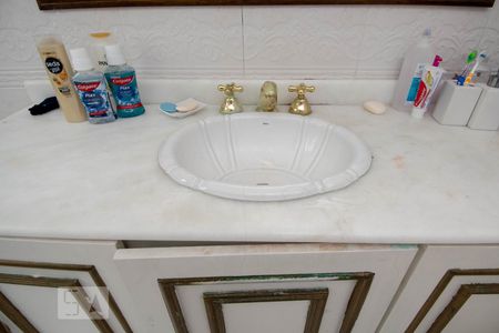 Apartamento à venda com 320m², 4 quartos e 1 vagaBanheiro da Suíte 3