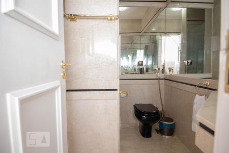 Apartamento à venda com 320m², 4 quartos e 1 vagaBanheiro Social