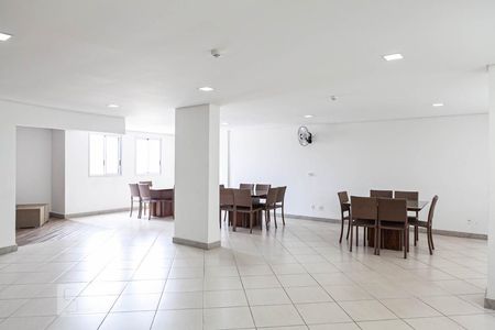 Apartamento para alugar com 44m², 2 quartos e sem vagaÁrea comum - Salão de festas