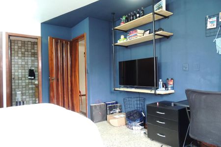 Casa de condomínio à venda com 301m², 4 quartos e 4 vagasQuarto 1 - Suíte