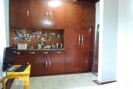 Casa de condomínio à venda com 301m², 4 quartos e 4 vagasQuarto 3