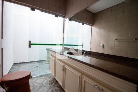 Casa para alugar com 160m², 3 quartos e 1 vagaBanheiro