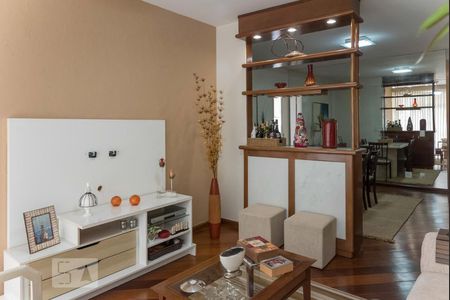 Sala  de apartamento à venda com 3 quartos, 134m² em Grajau, Rio de Janeiro