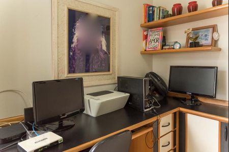 Apartamento à venda com 134m², 3 quartos e 2 vagasQuarto de Serviço / Escritório 