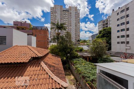 Casa à venda com 458m², 8 quartos e 6 vagasVista