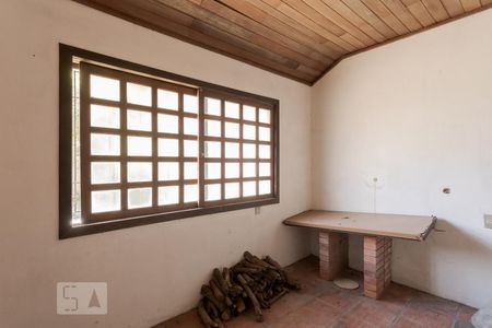 Casa à venda com 458m², 8 quartos e 6 vagasQuarto de Serviço