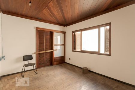 Casa à venda com 458m², 8 quartos e 6 vagasQuarto 5