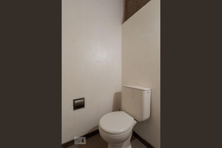 Casa à venda com 458m², 8 quartos e 6 vagasBanheiro