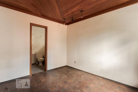 Casa à venda com 458m², 8 quartos e 6 vagasSuíte 2