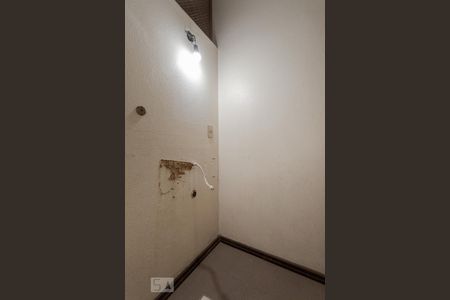 Casa à venda com 458m², 8 quartos e 6 vagasBanheiro