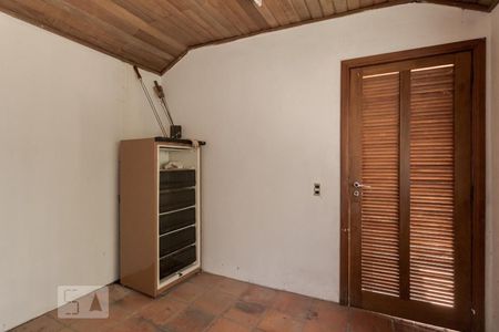 Casa à venda com 458m², 8 quartos e 6 vagasQuarto de Serviço