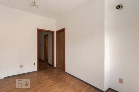 Casa à venda com 458m², 8 quartos e 6 vagasQuarto 2