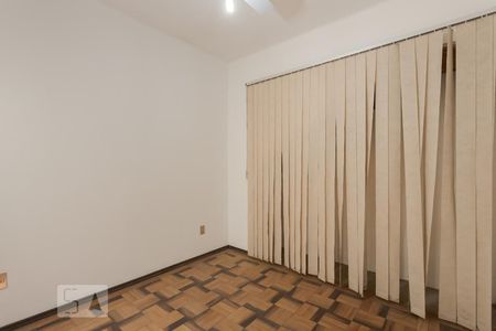 Casa à venda com 458m², 8 quartos e 6 vagasQuarto 3