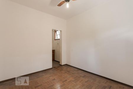 Casa à venda com 458m², 8 quartos e 6 vagasSuíte 1