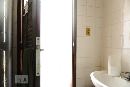 Casa à venda com 600m², 5 quartos e 10 vagasBanheiro de Serviço