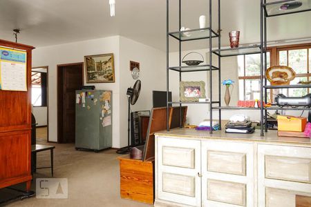 Casa à venda com 600m², 5 quartos e 10 vagasHall da Escada