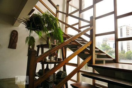 Casa à venda com 600m², 5 quartos e 10 vagasHall de Entrada