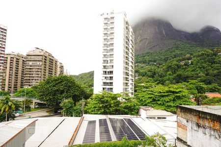 Casa à venda com 600m², 5 quartos e 10 vagasVista da Varanda do Quarto