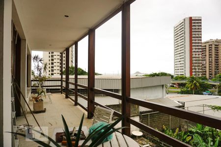 Casa à venda com 600m², 5 quartos e 10 vagasVaranda da Sala