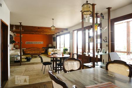 Sala de casa à venda com 5 quartos, 600m² em São Conrado, Rio de Janeiro