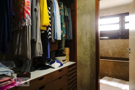 Casa à venda com 600m², 5 quartos e 10 vagasCloset da Suíte3