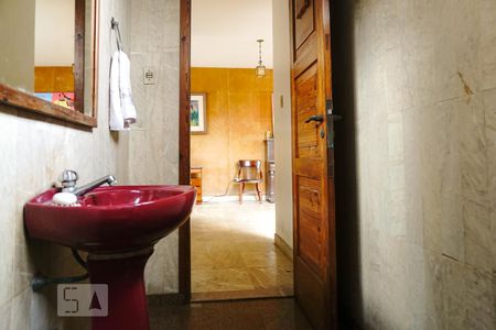 Casa à venda com 600m², 5 quartos e 10 vagasLavabo