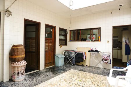 Casa à venda com 600m², 5 quartos e 10 vagasÁrea de Serviço