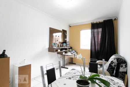 Apartamento à venda com 58m², 2 quartos e 1 vagaSala