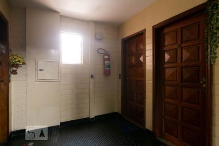 Apartamento à venda com 58m², 2 quartos e 1 vagaHall