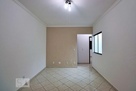 Apartamento à venda com 67m², 2 quartos e 1 vagaSala