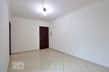 Apartamento à venda com 67m², 2 quartos e 1 vagaSala
