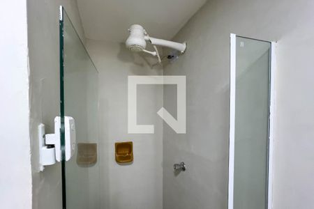 Banheiro de apartamento à venda com 1 quarto, 31m² em Liberdade, São Paulo
