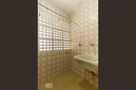 Apartamento à venda com 31m², 1 quarto e 1 vaga Apartamento à venda com 31m², 1 quarto e 1 vagaLavanderia