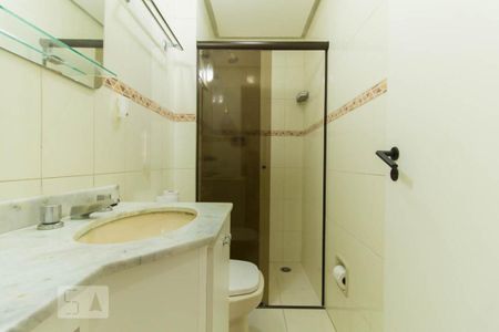 Apartamento para alugar com 80m², 3 quartos e 2 vagasBanheiro 