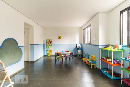 Apartamento para alugar com 80m², 3 quartos e 2 vagasÁrea comum - Brinquedoteca