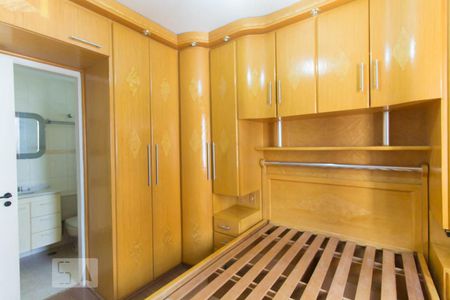 Suíte  de apartamento para alugar com 3 quartos, 80m² em Vila Mariana, São Paulo