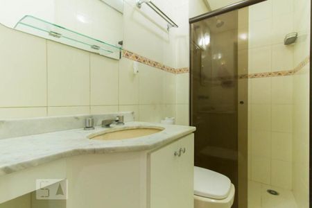 Apartamento para alugar com 80m², 3 quartos e 2 vagasBanheiro 