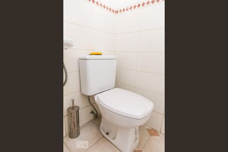 Casa para alugar com 150m², 3 quartos e 5 vagas Casa para alugar com 150m², 3 quartos e 5 vagasBanheiro de Serviço