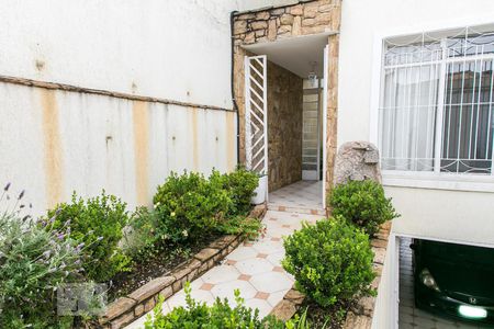 Casa para alugar com 150m², 3 quartos e 5 vagas Casa para alugar com 150m², 3 quartos e 5 vagasGaragem - Entrada