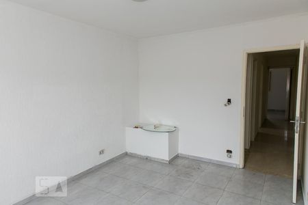 Quarto 1 de casa para alugar com 3 quartos, 150m² em Vila Mazzei, São Paulo