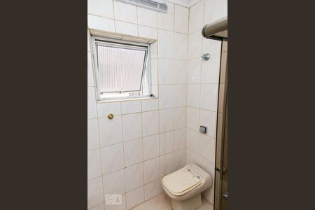 Casa para alugar com 150m², 3 quartos e 5 vagas Casa para alugar com 150m², 3 quartos e 5 vagasBanheiro