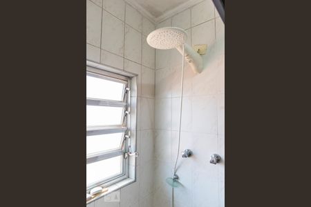 Casa à venda com 140m², 4 quartos e 2 vagasBanheiro 1
