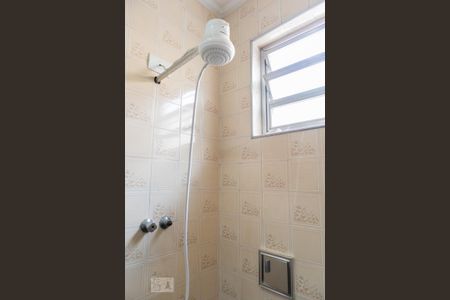Casa à venda com 140m², 4 quartos e 2 vagasBanheiro 2