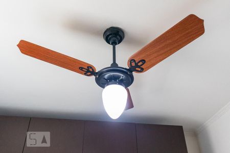Casa à venda com 140m², 4 quartos e 2 vagasVentilador de teto
