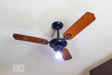 Ventilador de teto de casa à venda com 4 quartos, 140m² em Vila Medeiros, São Paulo