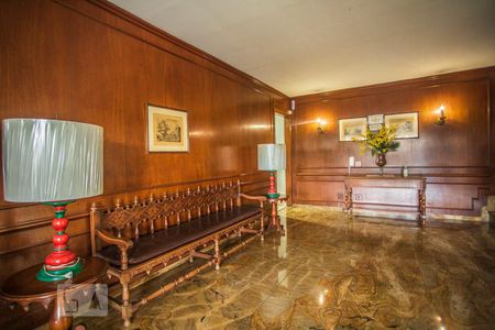 Apartamento à venda com 69m², 2 quartos e sem vagaHall social